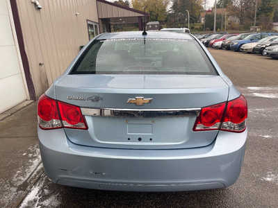 2011 Chevrolet Cruze, $0. Photo 5
