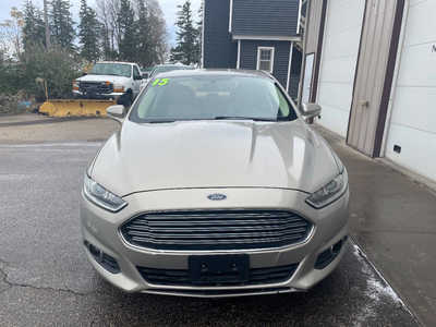 2015 Ford Fusion, $0. Photo 3