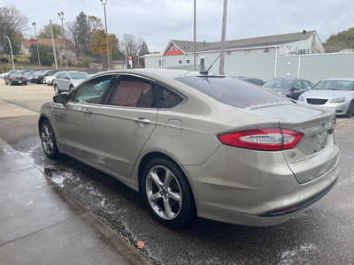 2015 Ford Fusion, $0. Photo 4