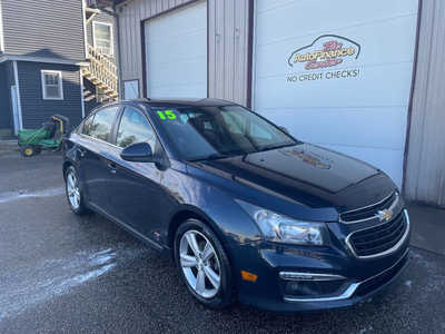 2015 Chevrolet Cruze, $0. Photo 2