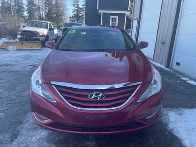 2013 Hyundai Sonata, $0. Photo 3