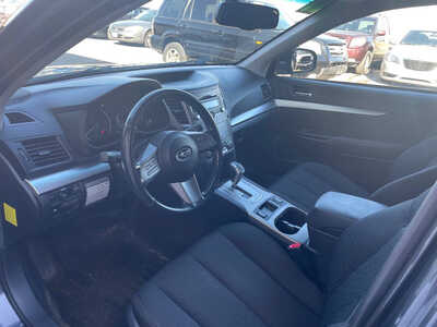 2011 Subaru Outback, $0. Photo 4
