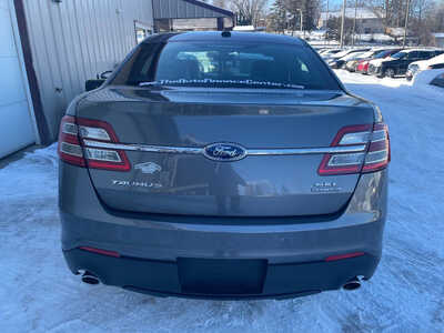 2013 Ford Taurus, $0. Photo 5