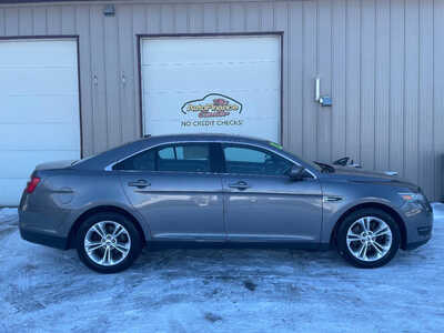 2013 Ford Taurus, $0. Photo 1