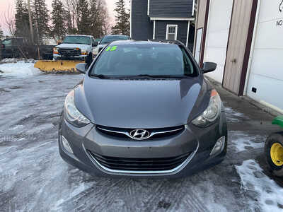2013 Hyundai Elantra, $0. Photo 3
