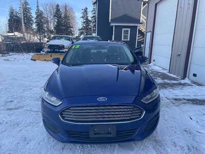 2013 Ford Fusion, $0. Photo 3