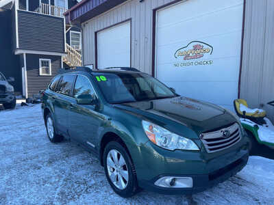 2010 Subaru Outback, $0. Photo 2