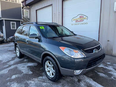 2012 Hyundai Veracruz, $0. Photo 2