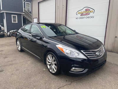 2013 Hyundai Azera, $0. Photo 2