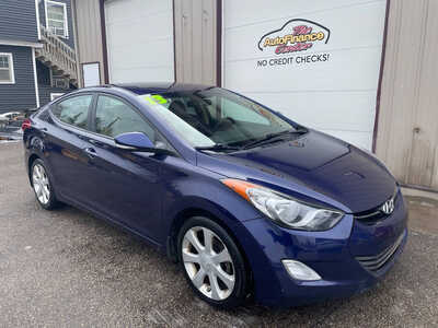 2013 Hyundai Elantra, $0. Photo 2