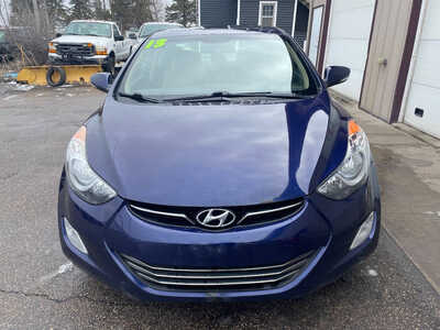 2013 Hyundai Elantra, $0. Photo 3