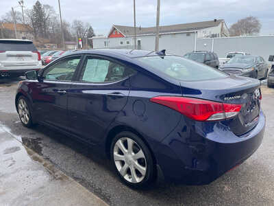2013 Hyundai Elantra, $0. Photo 4