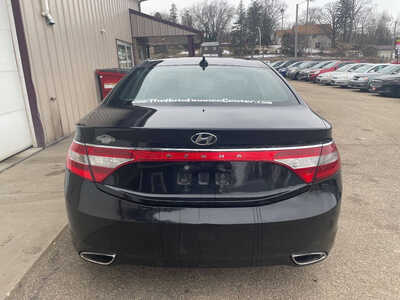 2013 Hyundai Azera, $0. Photo 5