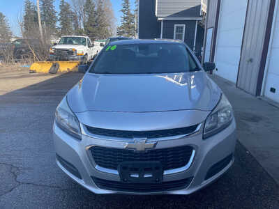 2014 Chevrolet Malibu, $0. Photo 4
