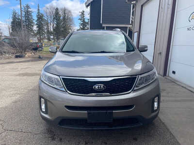 2014 Kia Sorento, $0. Photo 3