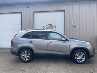 2014 Kia Sorento, $0. Photo 1