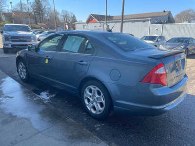 2011 Ford Fusion, $0. Photo 4