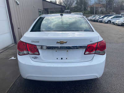 2015 Chevrolet Cruze, $0. Photo 5