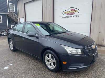 2012 Chevrolet Cruze, $0. Photo 2