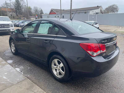 2012 Chevrolet Cruze, $0. Photo 4
