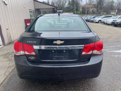 2012 Chevrolet Cruze, $0. Photo 5