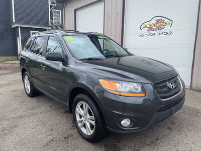 2010 Hyundai Santa Fe, $0. Photo 2
