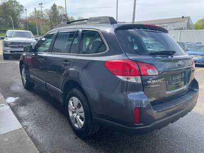 2011 Subaru Outback, $0. Photo 4