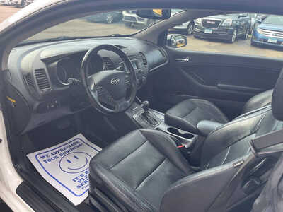 2015 Kia Forte, $0. Photo 6