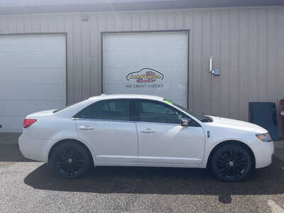 2010 Lincoln MKZ, $0. Photo 1