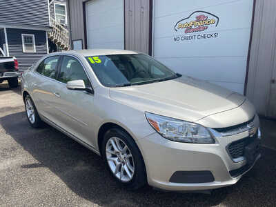 2015 Chevrolet Malibu, $0. Photo 2