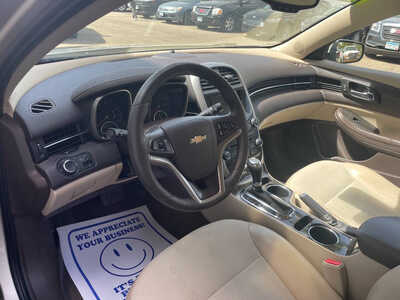 2015 Chevrolet Malibu, $0. Photo 6