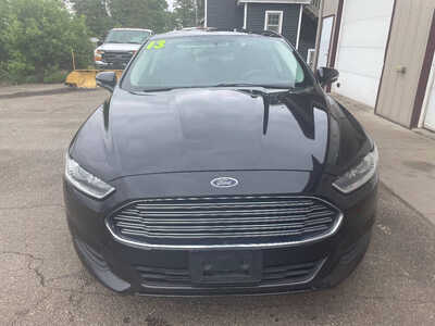 2013 Ford Fusion, $0. Photo 3