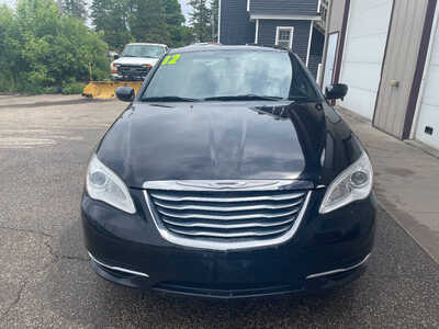 2012 Chrysler 200, $0. Photo 3