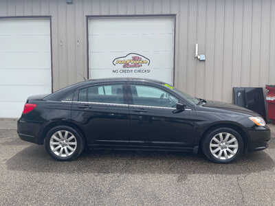 2012 Chrysler 200, $0. Photo 1
