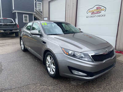 2013 Kia Optima, $0. Photo 2