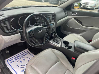 2013 Kia Optima, $0. Photo 3