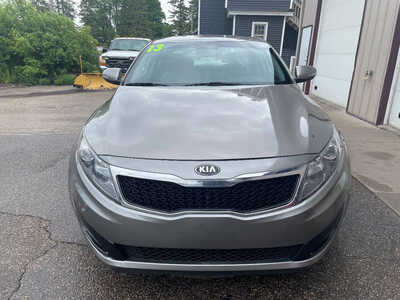 2013 Kia Optima, $0. Photo 4