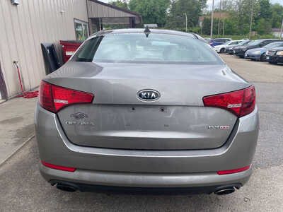 2013 Kia Optima, $0. Photo 5