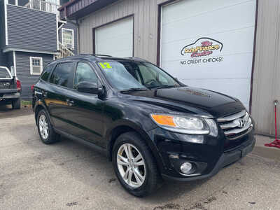 2012 Hyundai Santa Fe, $8995. Photo 2