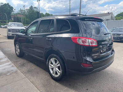 2012 Hyundai Santa Fe, $8995. Photo 5
