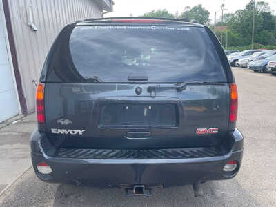 2004 GMC Envoy, $0. Photo 6