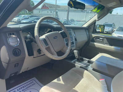 2012 Ford Expedition, $0. Photo 4