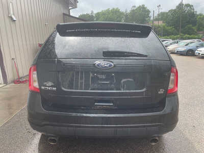 2011 Ford Edge, $0. Photo 5