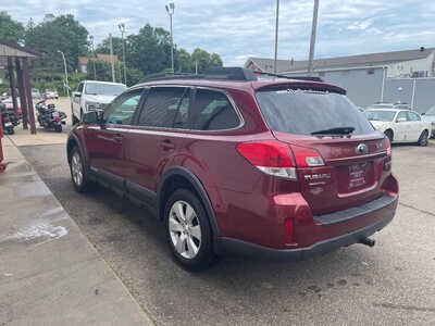 2011 Subaru Outback, $7995. Photo 4