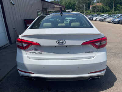2015 Hyundai Sonata, $0. Photo 5