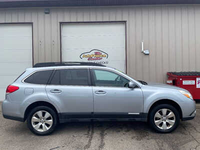 2012 Subaru Outback, $0. Photo 1