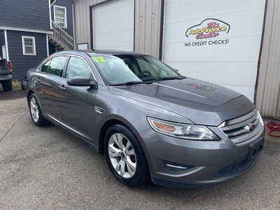 2012 Ford Taurus, $7995. Photo 2