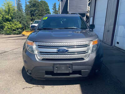 2013 Ford Explorer, $0. Photo 3