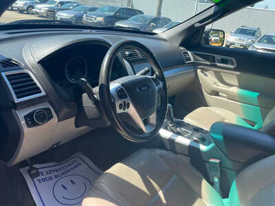 2013 Ford Explorer, $0. Photo 6