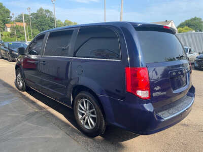 2014 Dodge Caravan, Grand, $0. Photo 4
